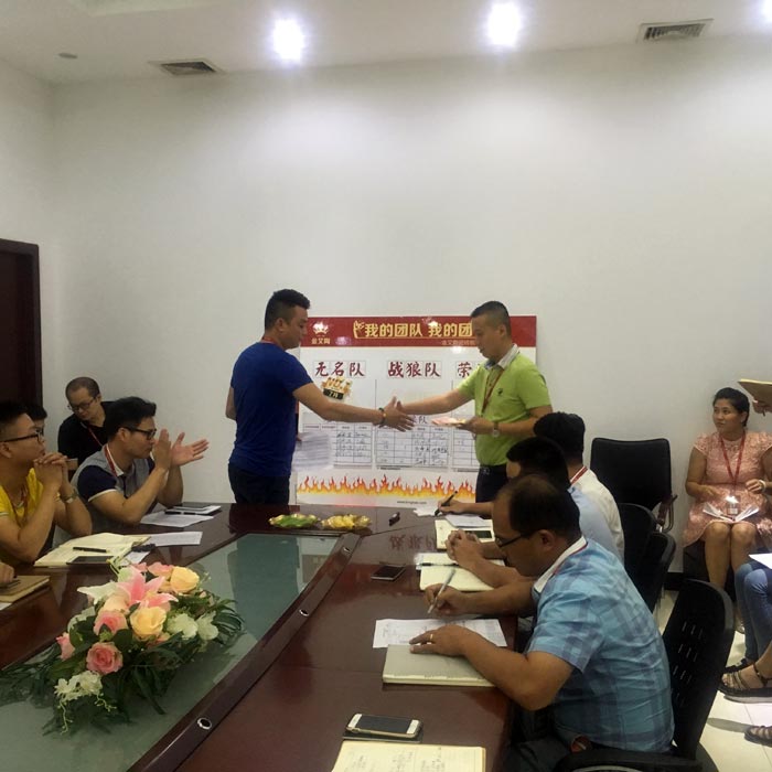 我的團隊我的團——好色先生入口陶銷售團隊8月ＰＫ結果