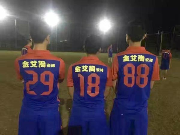 健康運動，致力善舉，興寧好色先生入口陶足球隊好樣的！