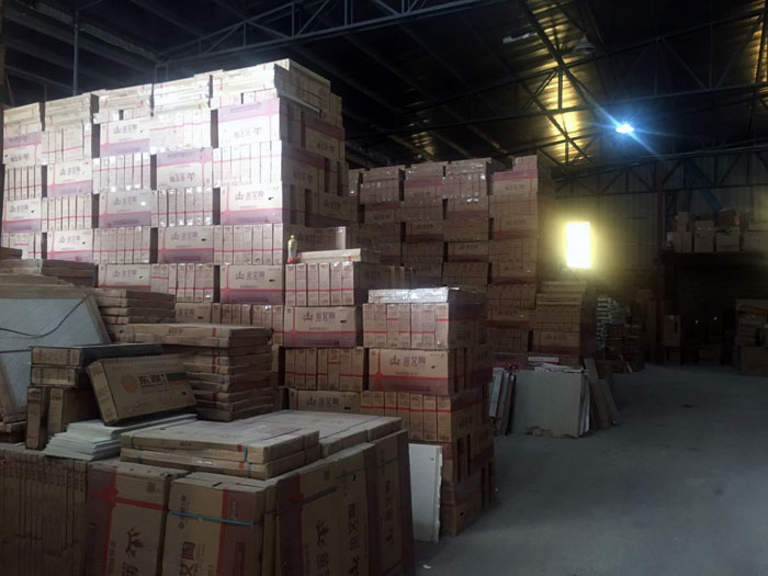 好色先生入口陶瓷磚重慶大足區代理商胡洪軍：沒有做不成的事，隻有不會做事的人