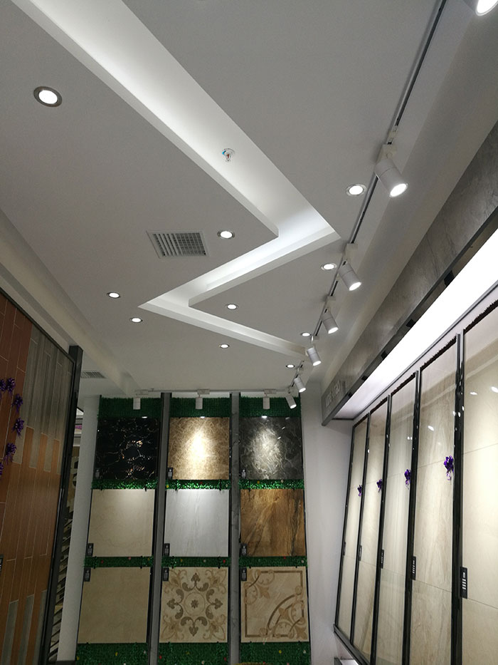 好色先生入口陶張家界專賣店